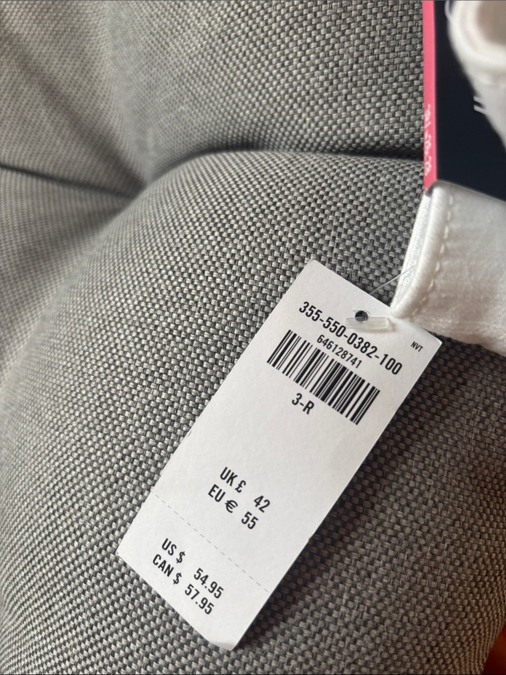 NWT Hollister Women's Off-White Skinny Jeans - Picture 4 of 4